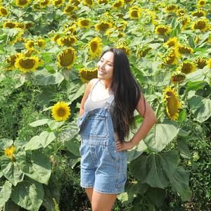 Meet your Posher, Michelle